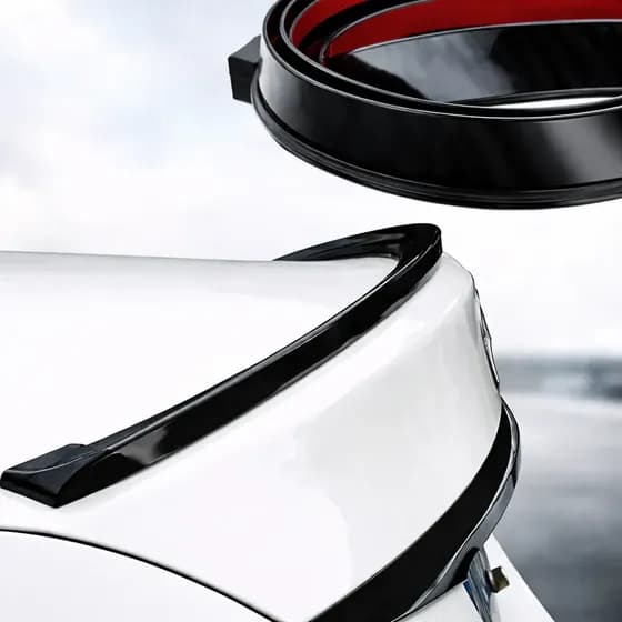 Aerofólio Spoiler Traseiro Universal Flexível Carro Sedan